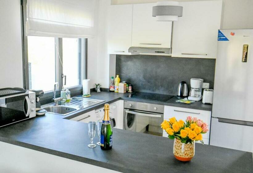 Les Vallons Du Fort   Terrasse   Wifi   Clim