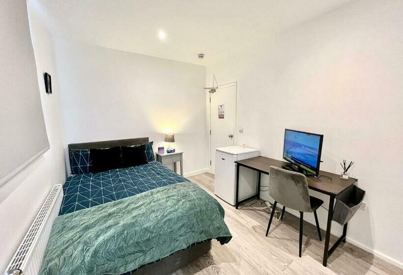 بنسيون Dunamis Staycation 2