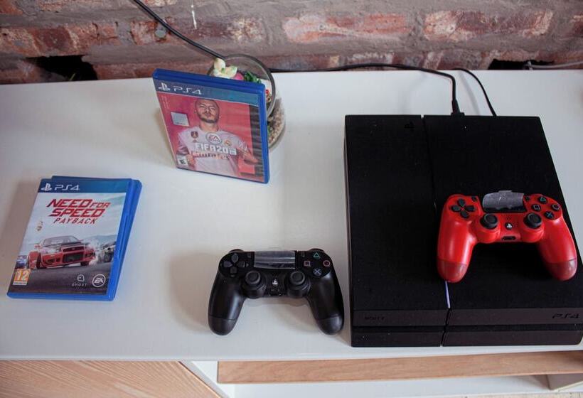 تختخواب و صبحانه Amabwe Guesthouse