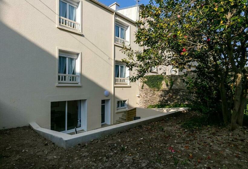 ベッドアンドブレックファースト La Belle Poule : Chambre Spacieuse Avec Sdb Privative, Cuisine Et Salon Partagés, Terrasse, Proche F