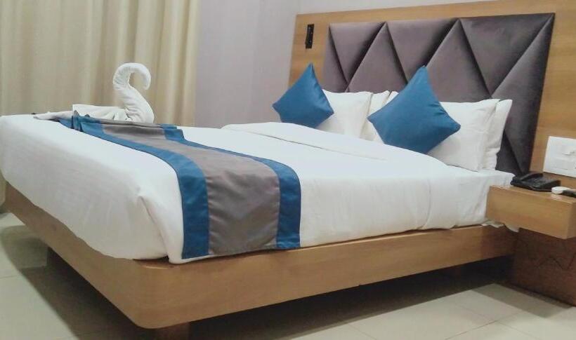 Click Hotel Guwahati