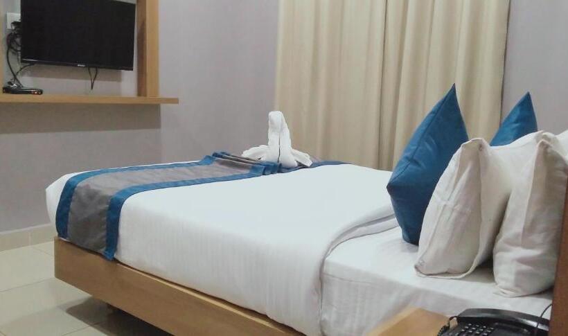 Click Hotel Guwahati