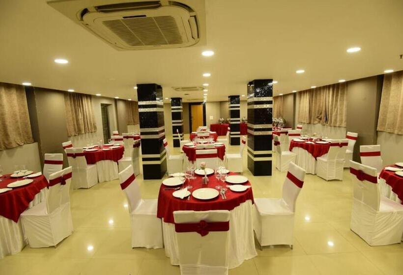 Click Hotel Guwahati