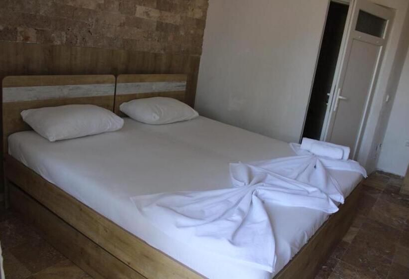 Gökçeada Batihan Otel