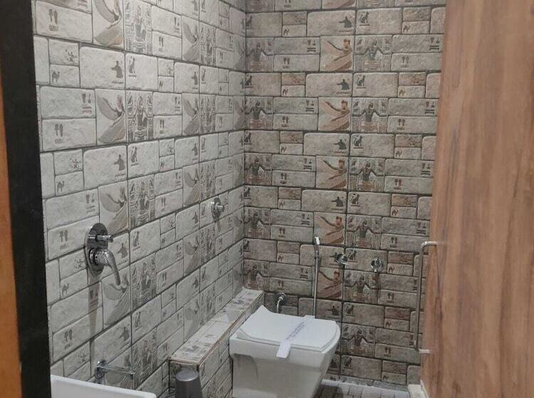 בית מלון כפרי Fun Imperial Morbi