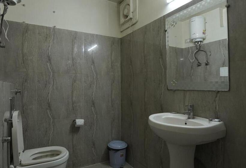 ホテル Paradise By Wb Inn