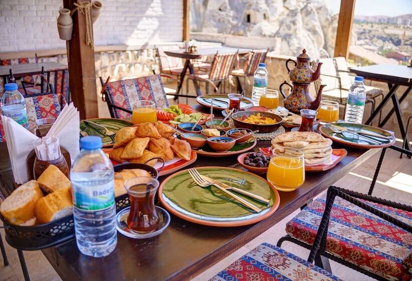 בית מלון כפרי Saliche Cave Suite