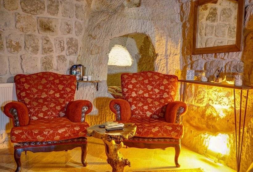 בית מלון כפרי Saliche Cave Suite