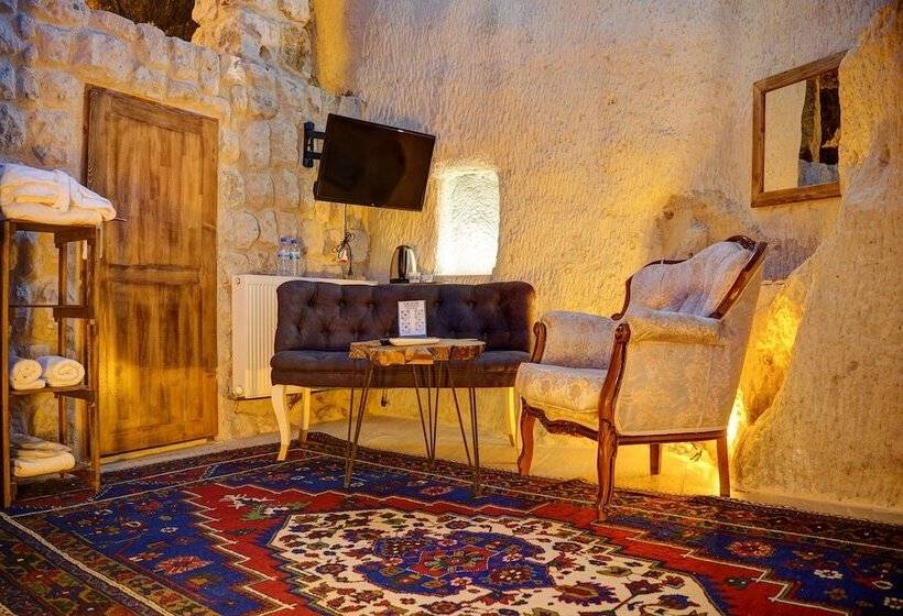 בית מלון כפרי Saliche Cave Suite