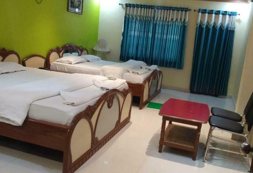 בית מלון כפרי Sdd Mili Digha