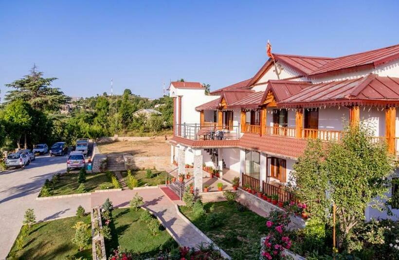 בית מלון כפרי Shri Shail Inn