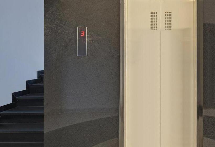 ホテル Treebo Villa Inn Aurangabad