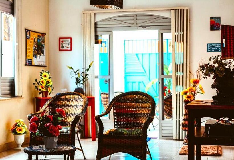 Пансион Pousadas Casa Do Ivo Santarém