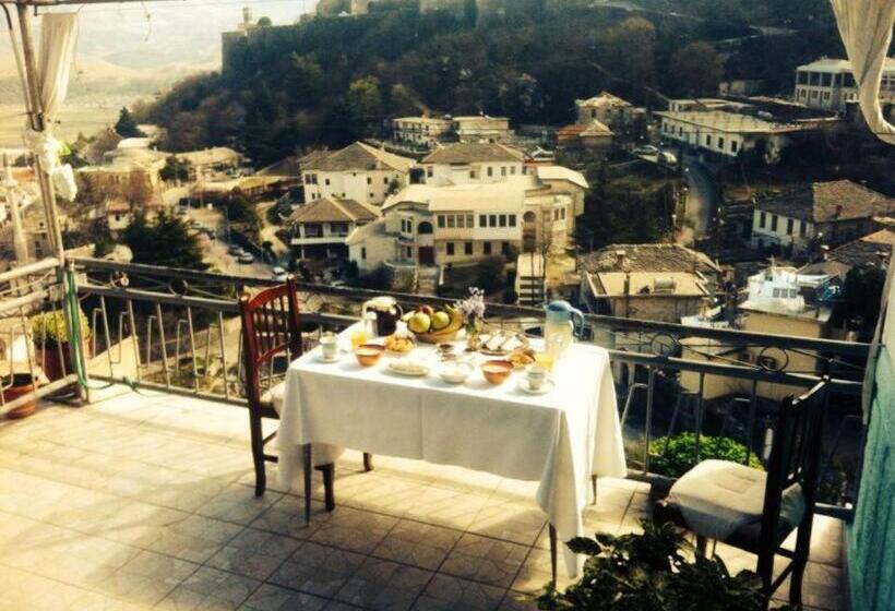 پانسیون Ruols Guesthouse