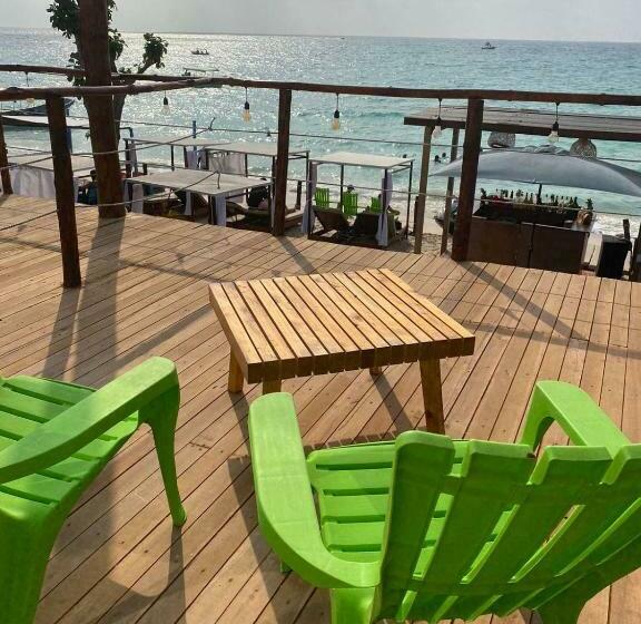 פנסיון Sunset Beach