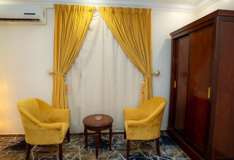 فندق لمسات نجران