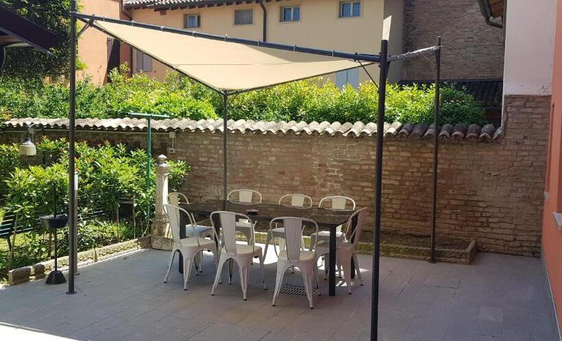 Bed and Breakfast Smartroom Lula