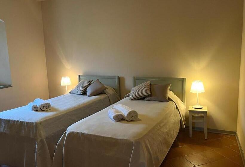 ホテル Agriturismo Il Ghiaccio