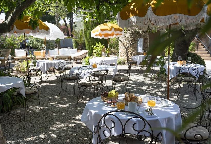 ホテル Lou Cagnard