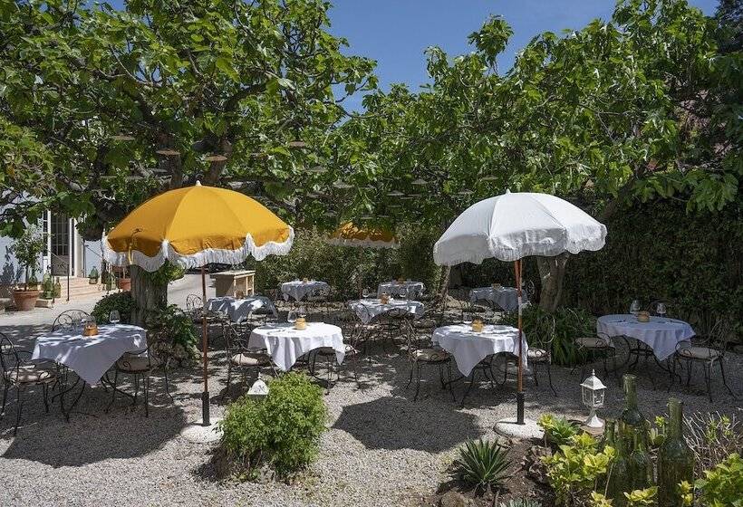 ホテル Lou Cagnard