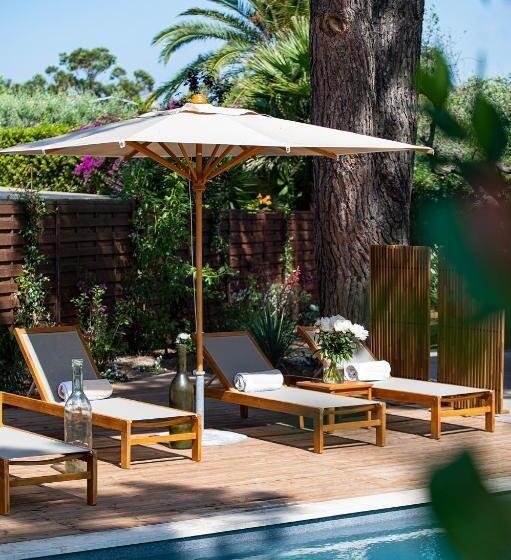 ホテル Lou Cagnard