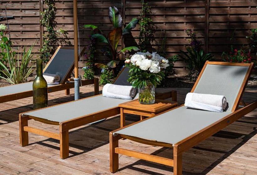 ホテル Lou Cagnard