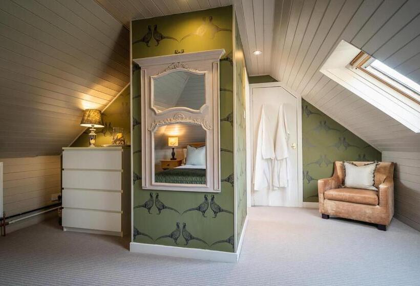 Отель Nether Glenny Farm