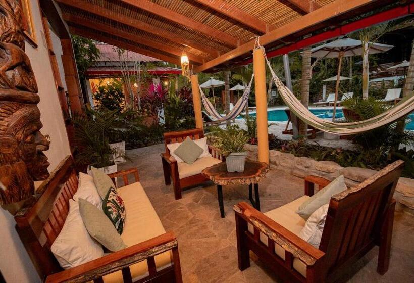 هتل Villa Lu Amazon Ecolodge