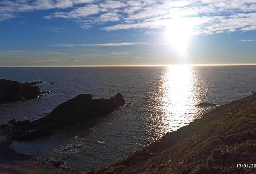 Outlander Boutique B&b Super King