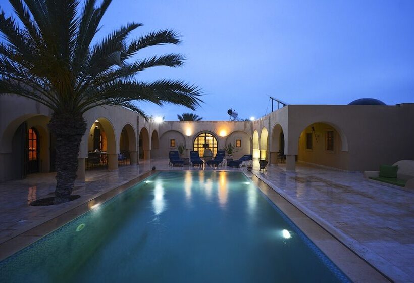 بنسيون Dar Almassa