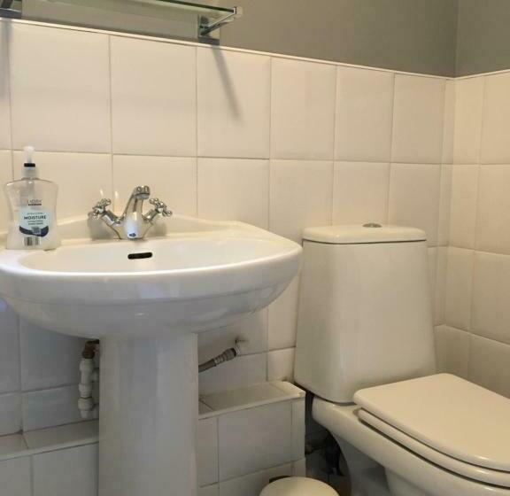 펜션 Lovely Studio Room In The Heart Of Kingston Upon Thames