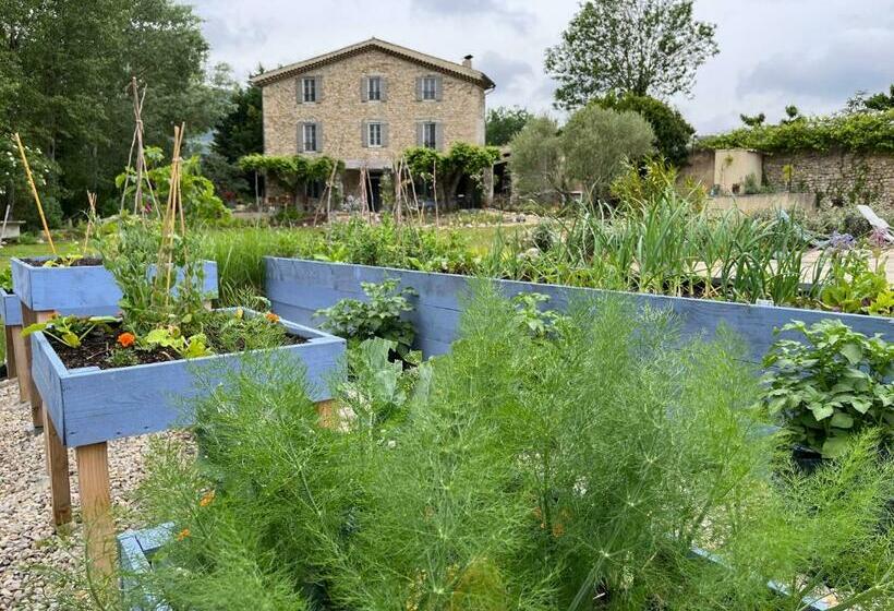 צימר Mas Lou Parpaioun