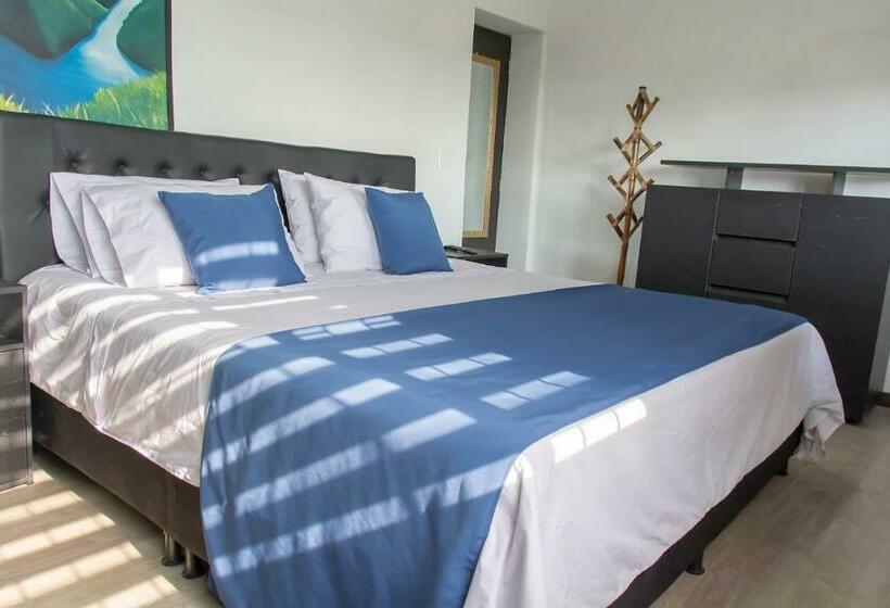 בית מלון כפרי El Solar Casa