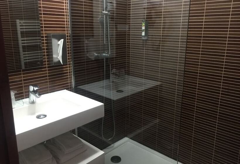 Отель Hostellerie Saint Vincent