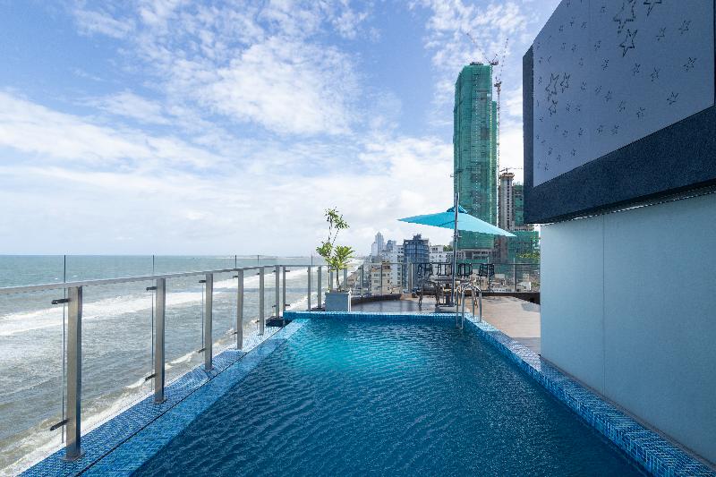 Отель Maradha Colombo