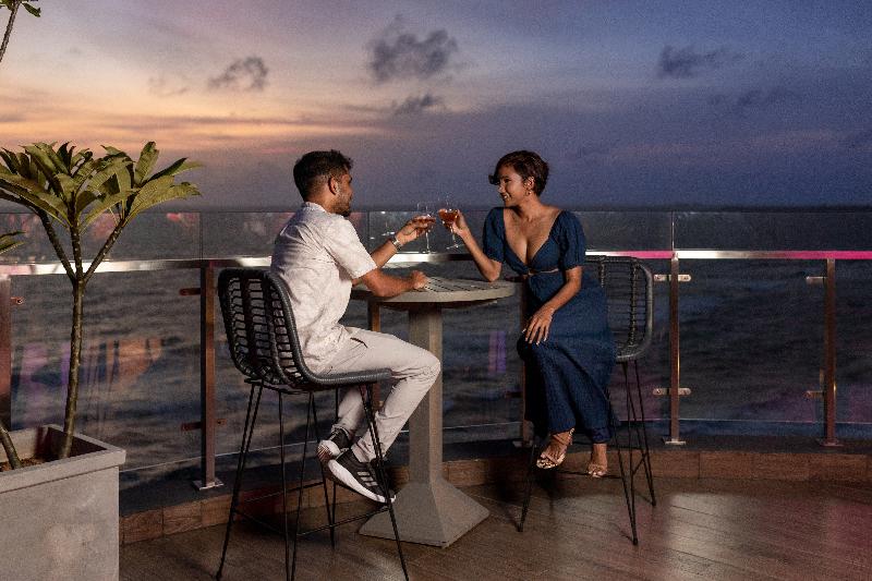 Отель Maradha Colombo