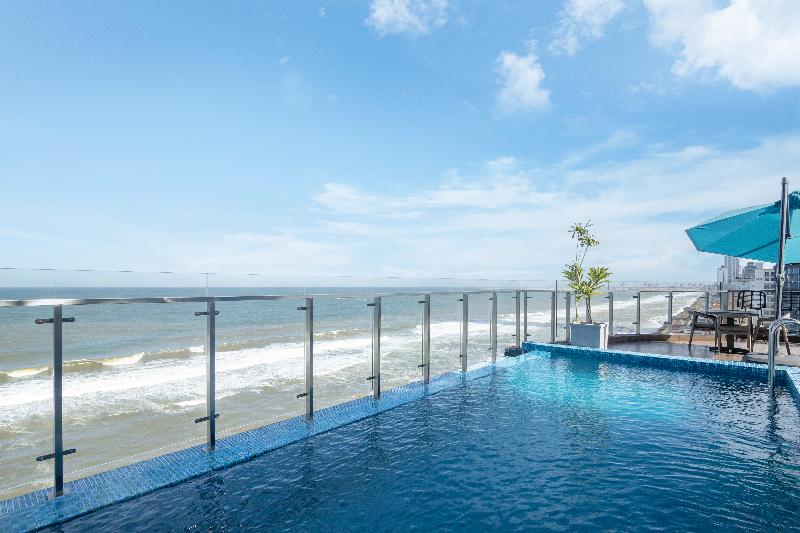 Отель Maradha Colombo