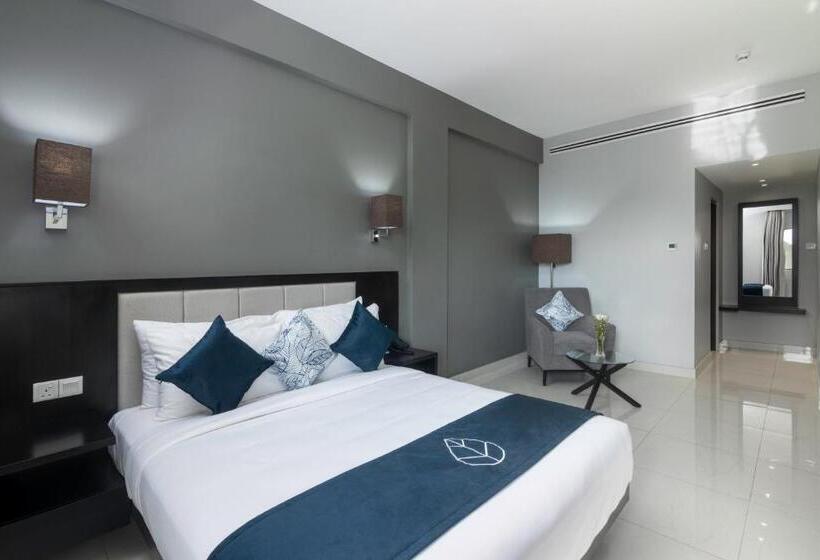 Отель Maradha Colombo