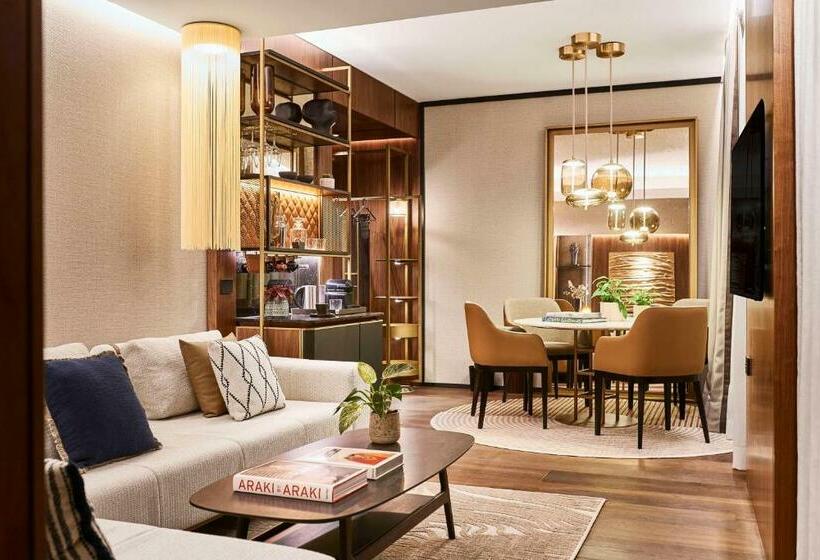 هتل Thompson Madrid, By Hyatt