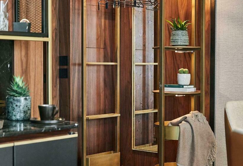 호텔 Thompson Madrid, By Hyatt