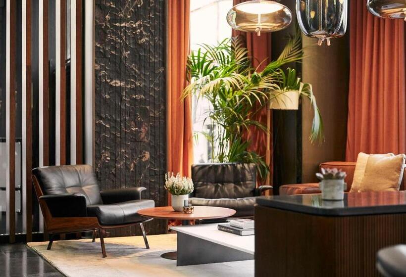 호텔 Thompson Madrid, By Hyatt