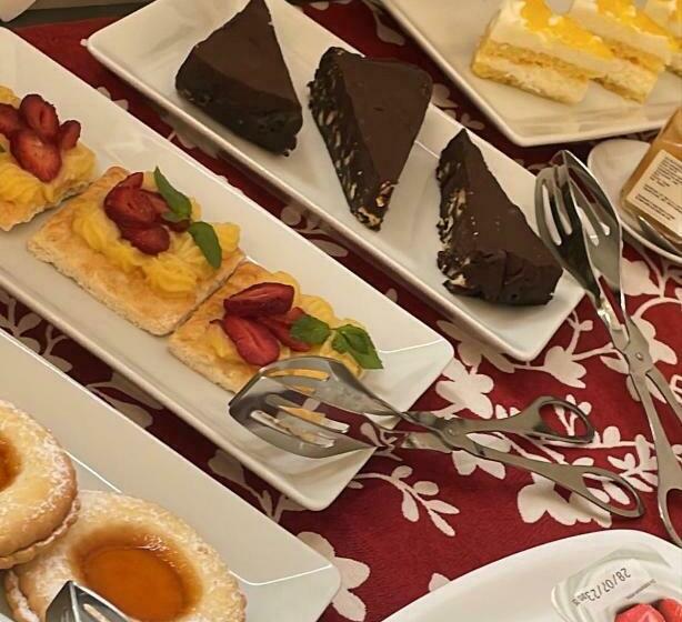 La Vie Fuille Bed And Breakfast