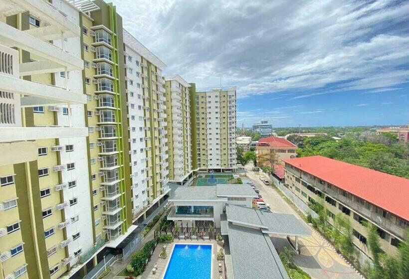 Pool View Studio In Mesaverte With Free Pool & Netflix