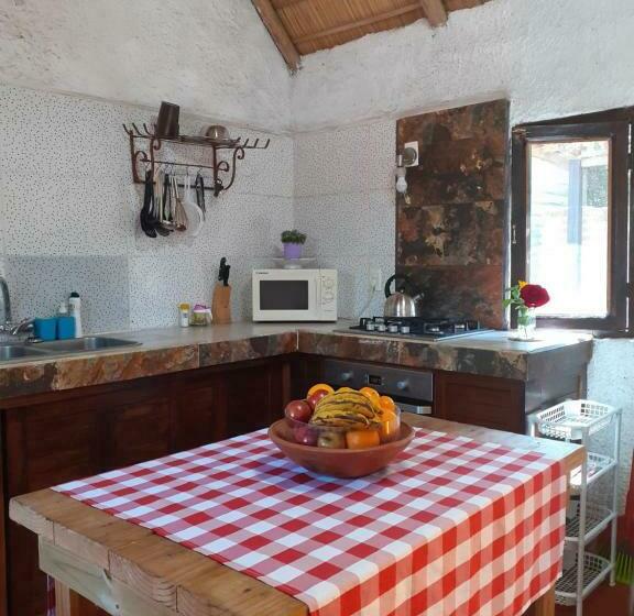 פנסיון Casa Buganvilla