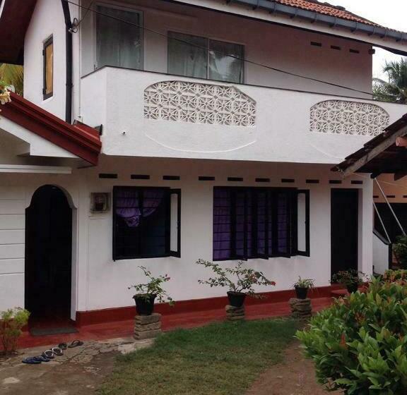 بنسيون Family Lodge Guest House