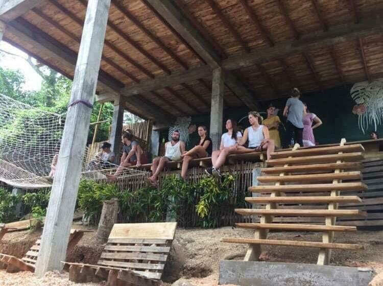 بنسيون Family Lodge Guest House