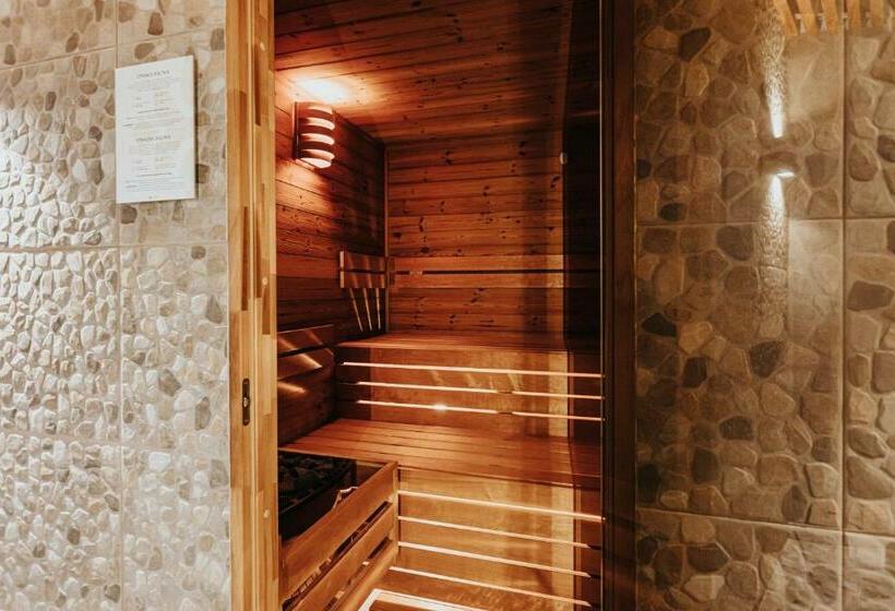 Пансион Orava Village