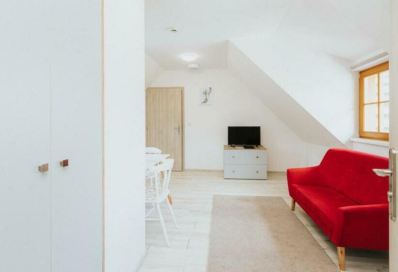 Пансион Orava Village