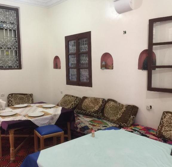 پانسیون Riad Dar Ahlam