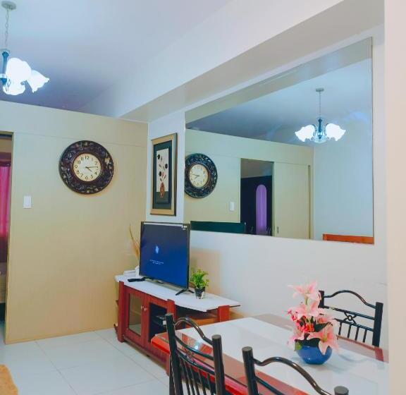 Rustic Taal View With Balcony